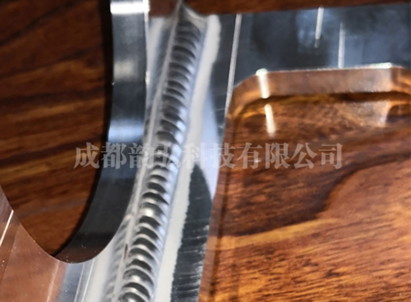 鋁合金(jīn)手工氩弧焊焊縫